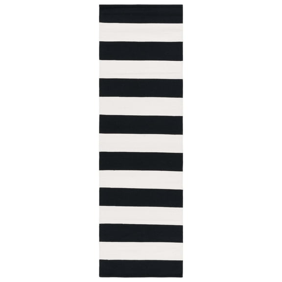 SAFAVIEH Montauk Saranna Geometric Cotton Runner Rug, Black/Ivory, 2'3" x 22'