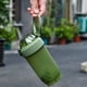 thumbnail image 5 of Vaso Mezclador de 700 Ml Apto para Uso Alimentario con Mezclador Integrado, Resistente a Altas Temperaturas, Botella Hermética para Batidos de Proteínas, Ideal para Gimnasio y Fitness, Verde/Rosa/Neg, 5 of 6