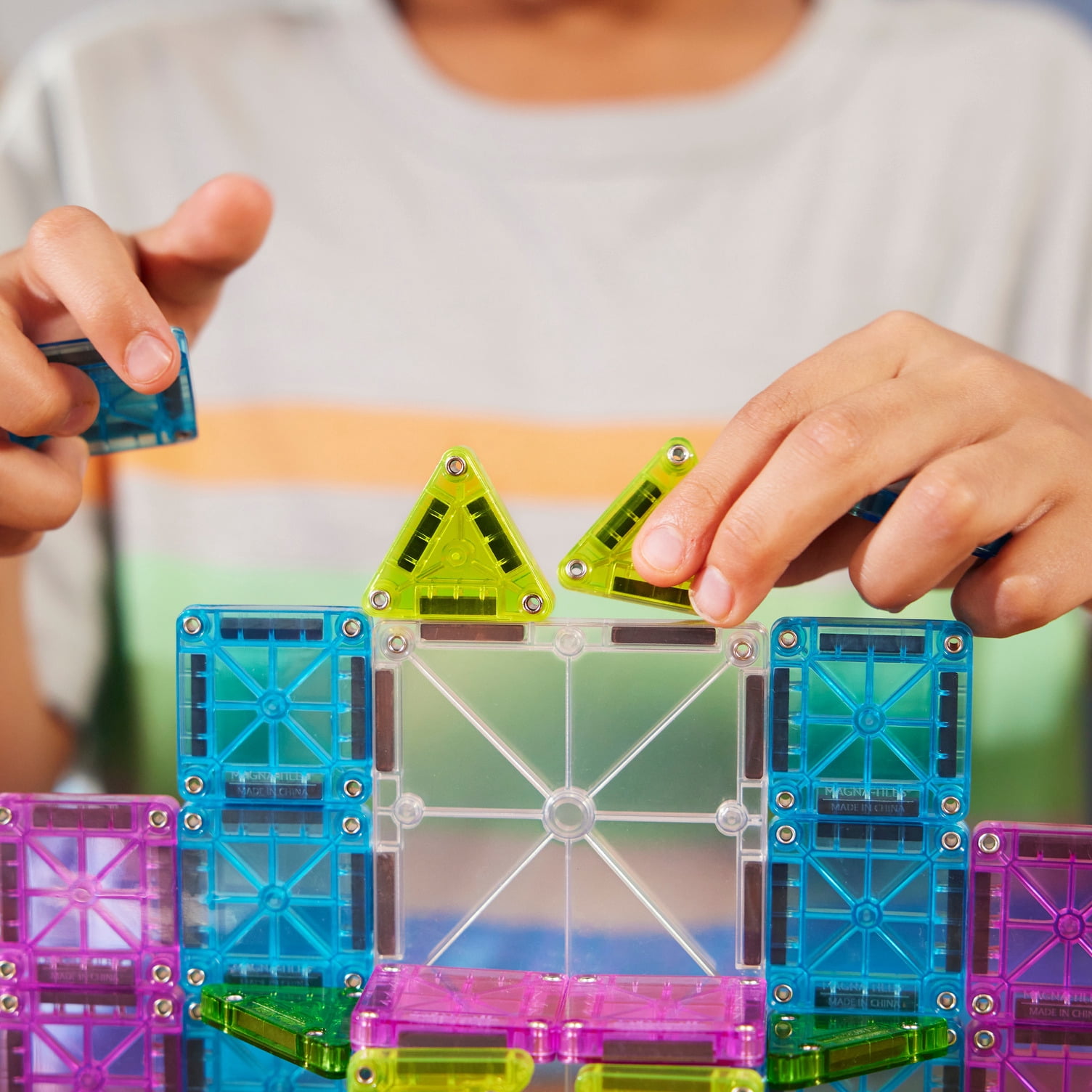 MAGNA-TILES® microMAGS Travel Set Deluxe 55-Piece Magnetic Construction Set, The Original Magnetic Building Brand