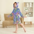 thumbnail image 4 of FORMRS Niños Bathrobe Unisex Hooded Robe Soft Plush Pajamas Sleepwear, Size 2-3T, Green Wavy Pattern, 4 of 7