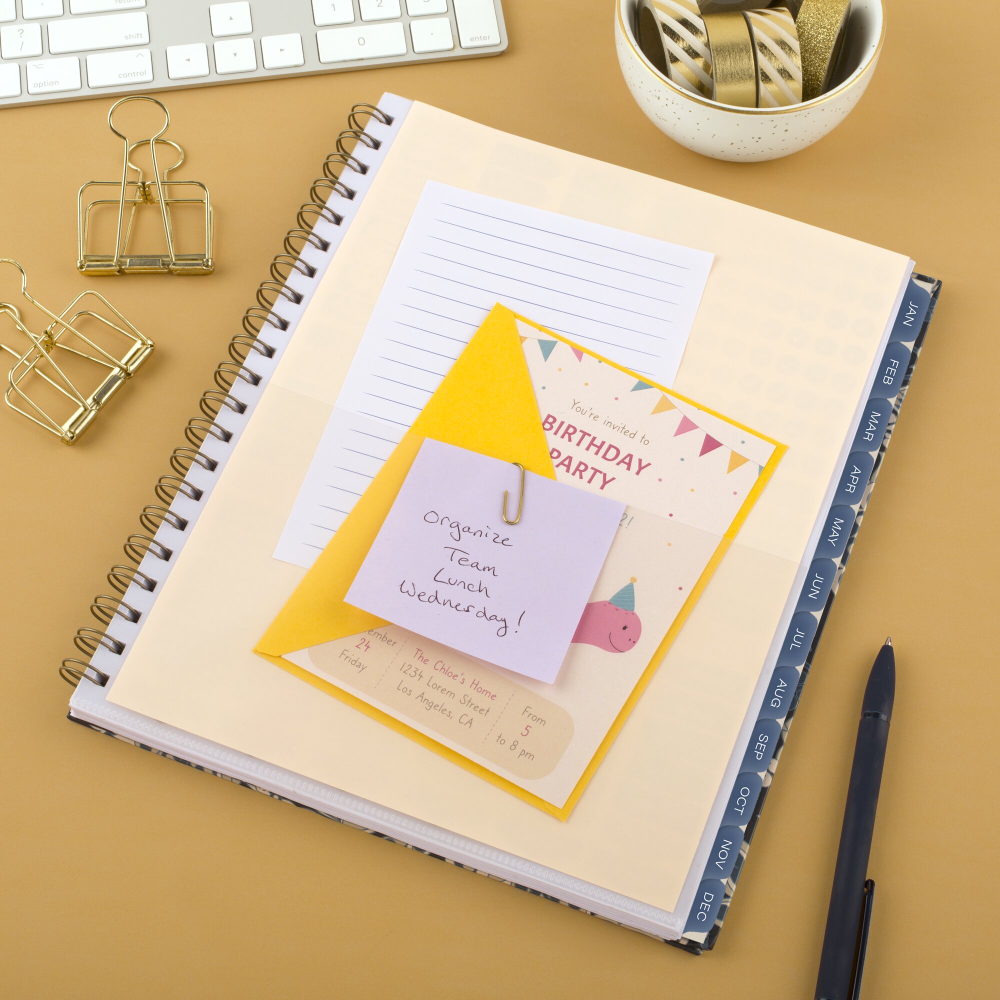 Cambridge Elizabeth 2026 Weekly Monthly Planner Large 8 12 x 11 - Regular Year