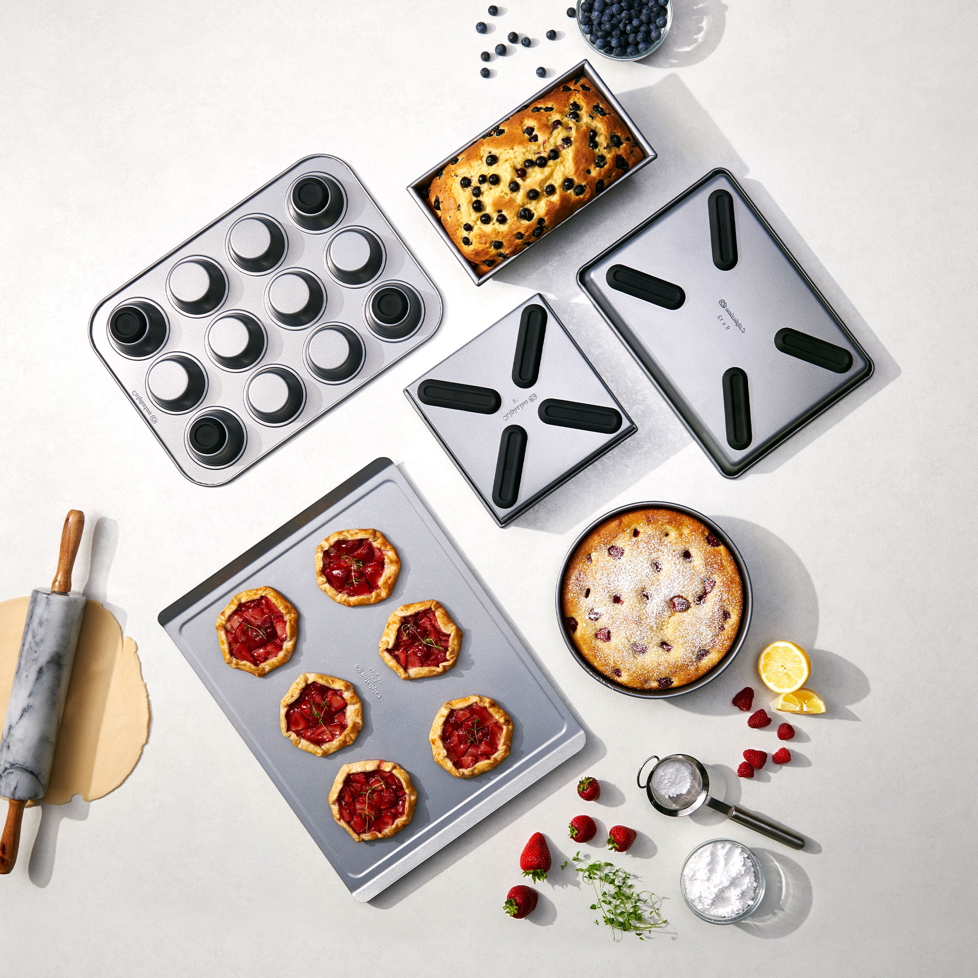 Calphalon Nonstick Bakeware Set, 10-Piece Set Includes Baking Sheet, Cookie  Sheet, Cake Pans, Silver & Pizza Pan with Holes, 16-Inch Nonstick Round