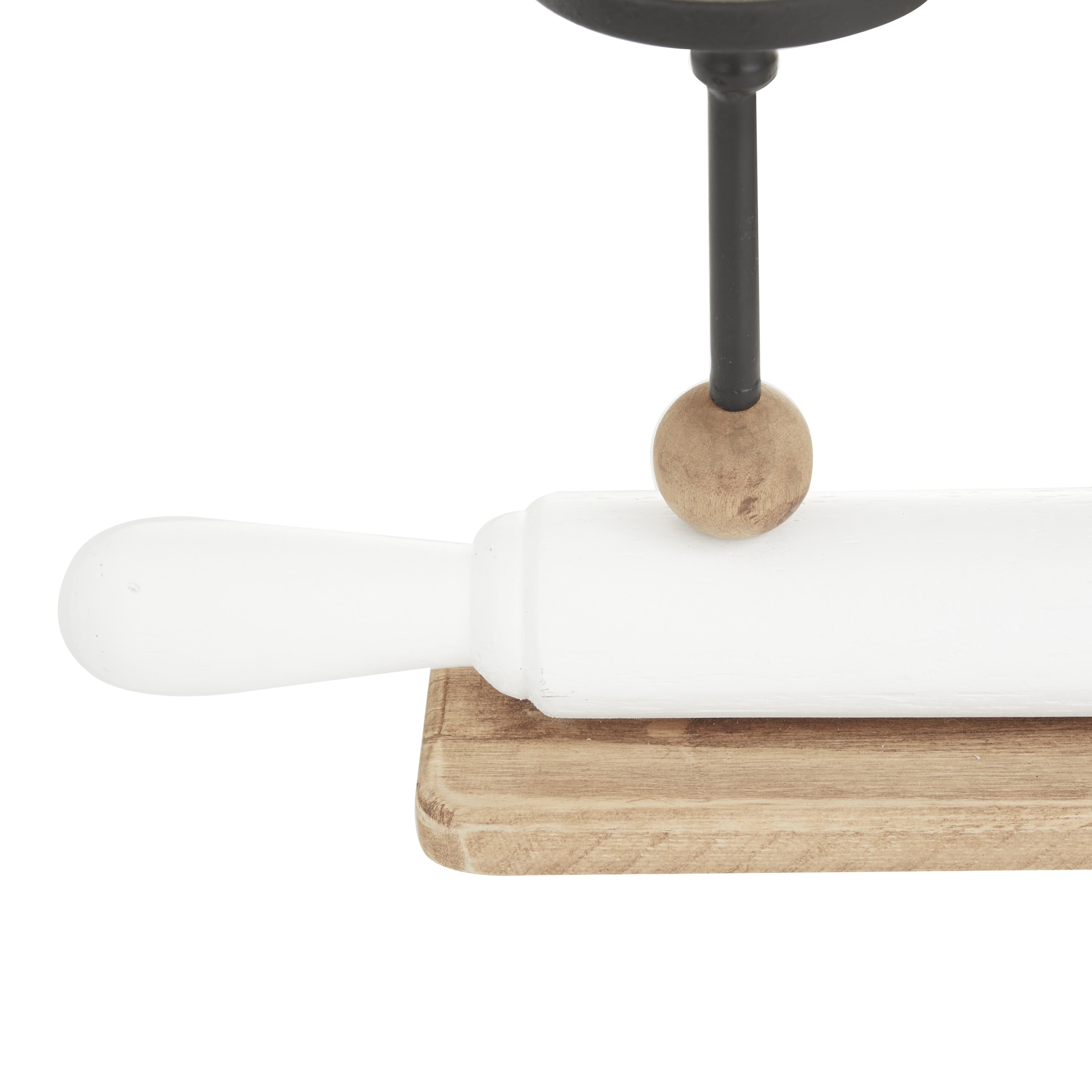 DecMode 4"W, 9"H Wood Modern Farmhouse Candelabra, White, 1-Piece