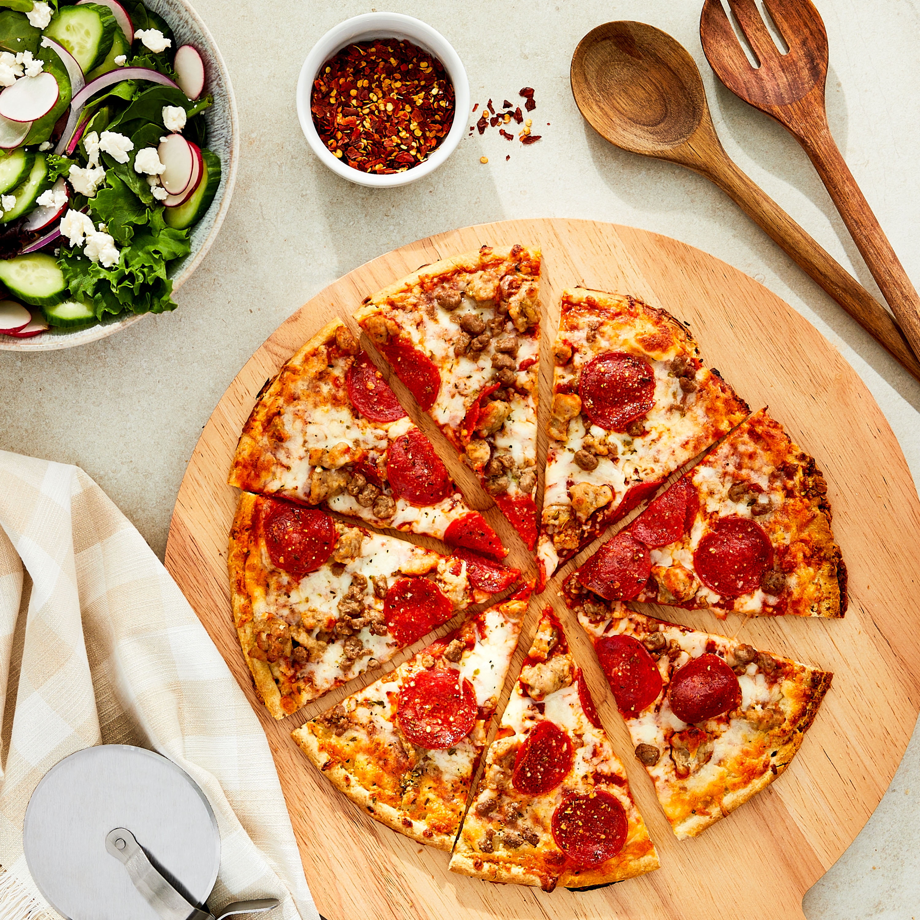 Great Value Thin Crust Three Meat Pizza, Tomato Basil Garlic Sauce, 17.8 oz (Frozen)