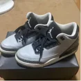 thumbnail image 1 of N I-K-E A i r-Jor-dan 3 Retro Wolf Grey 26.5cm, 1 of 4