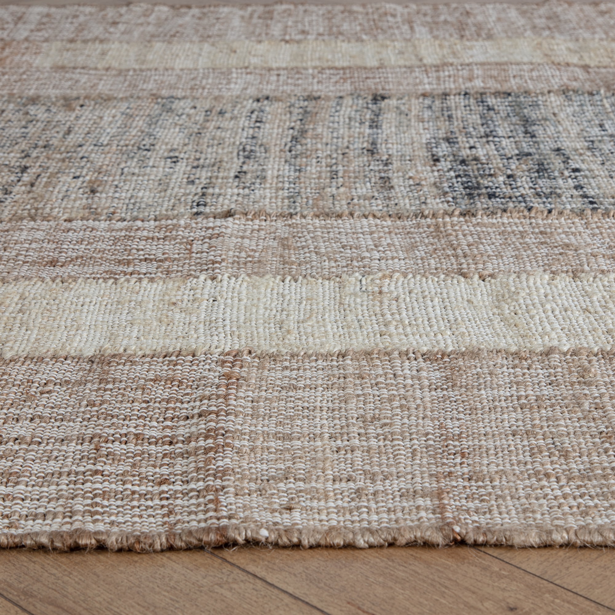 Anji Mountain Bohemian Hand-Made Area Rug, 96 in x 120 in