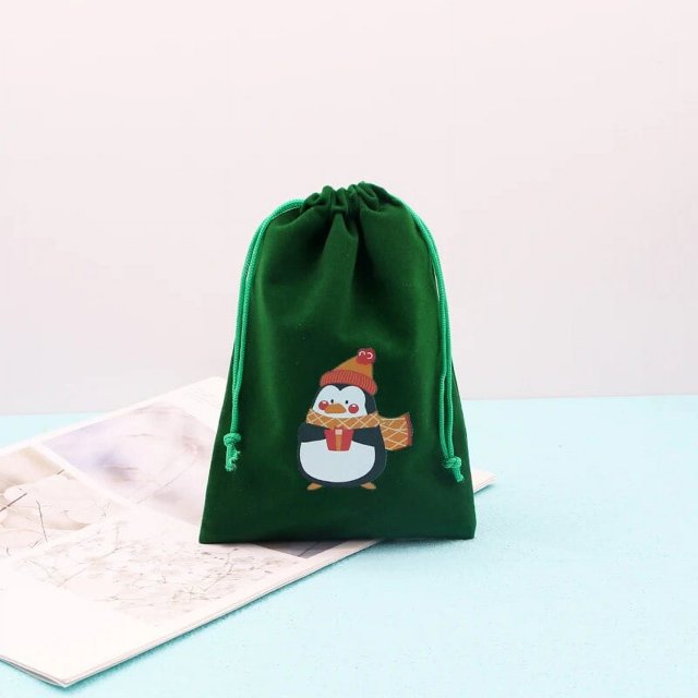 Bolsas de terciopelo de Feliz Navidad, bolsas de embalaje de joyería de Boutique con cordón verde, bolsas de regalo de dulces, Favor, 9x12, 13x18cm, 4 piezas por lote
