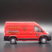 Open Box 2018 RAM PROMASTER SPRINTER VAN ANAHEIM, CA FIRE DAMAGED 1:64 DIECAST MODEL CAR