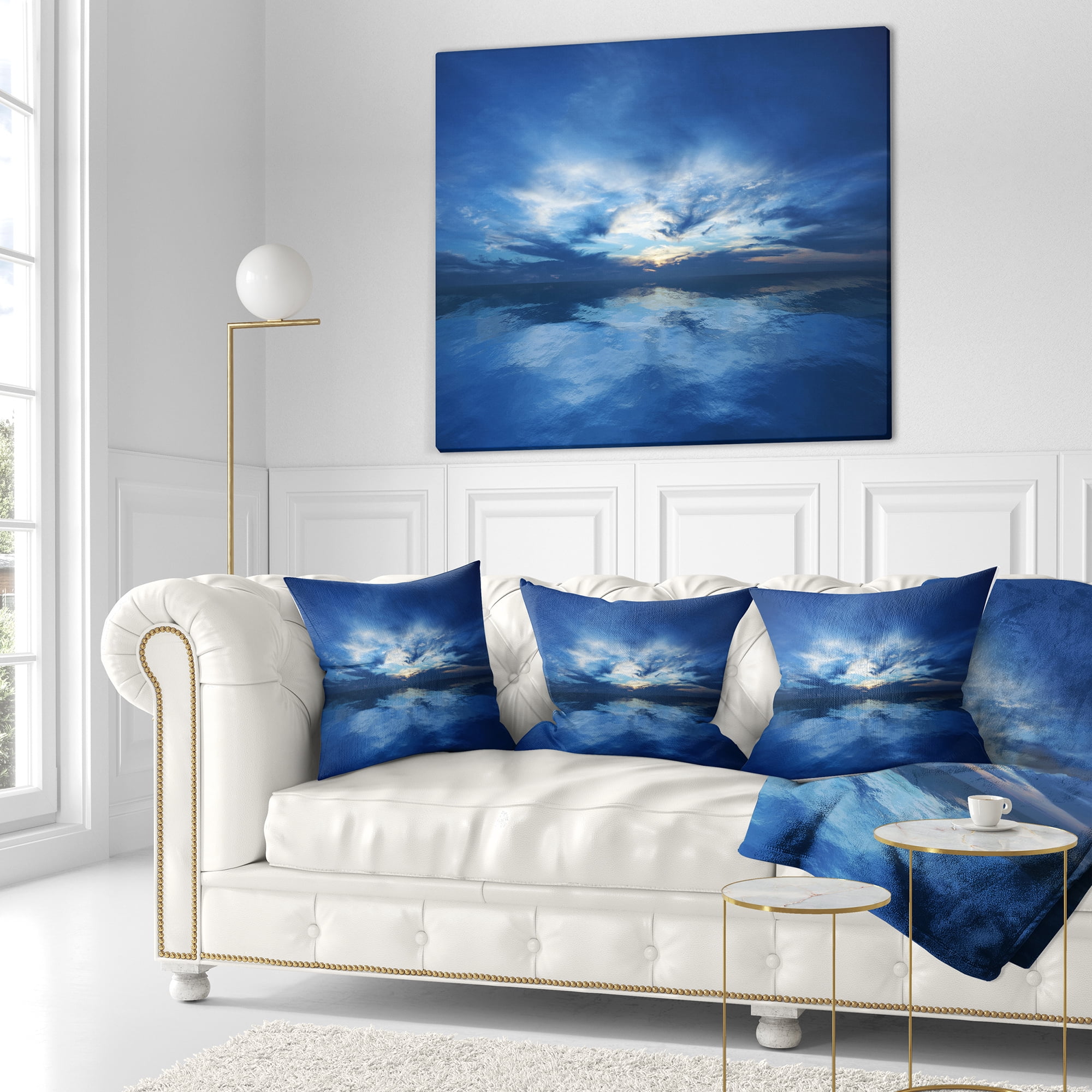 Designart Blue Waters and Blue Sky Sunset - Modern Seascape Throw Pillow - 18x18