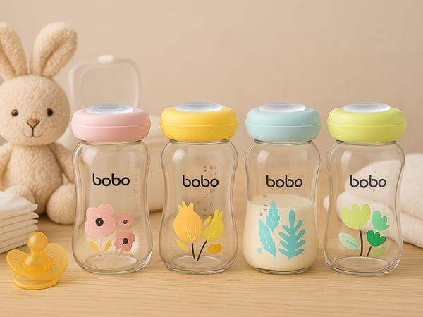 YOHKOH Glass Breastmilk Storage Containers,Food Grade Milk Jars with Lids,5.4ounce,4Pc,Blue