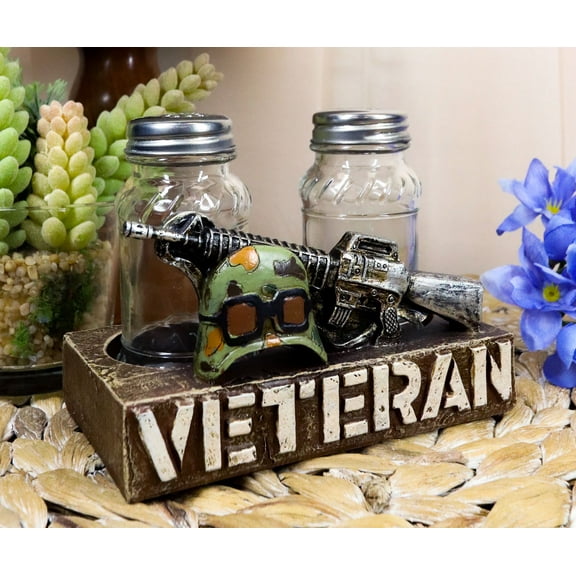 Veteran Military Fallen Soldier Rifle Helmet Salt Pepper Shakers Holder Figurine