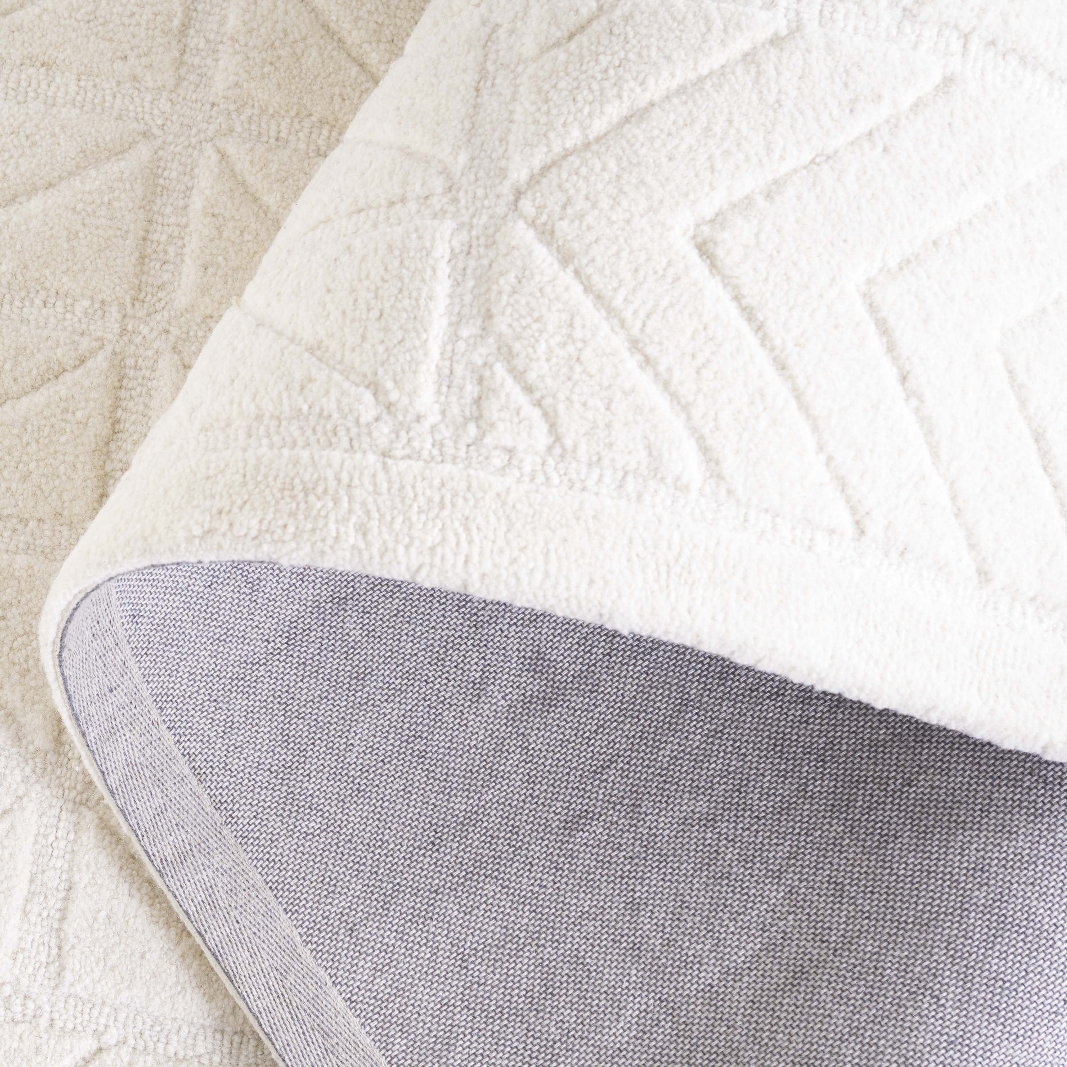 Safavieh Mykonos Claudia Diamond Area Rug, Ivory, 6' x 6' Square