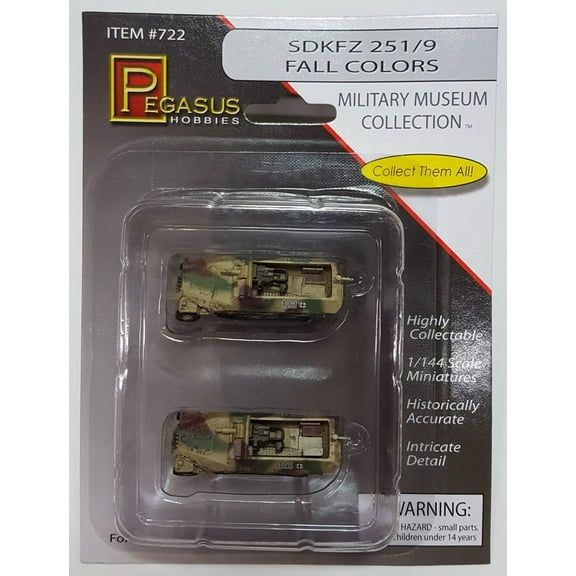 Pegasus 722 WWII German Sd.Kfz.251/9 with Fall Camo 1/144 Scale Model