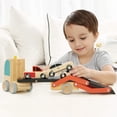 thumbnail image 3 of Camión transportador de madera Classic World para niños pequeños, 3 of 6