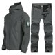 thumbnail image 1 of Chaquetas con capucha para deportes al aire libre para hombre, transpirables, impermeables, cortavientos, para montañismo y escalada en roca, todo el día, 1 of 3
