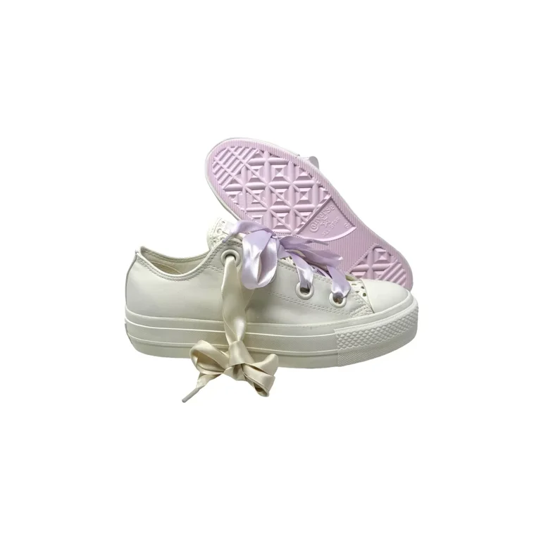 Converse Chuck Taylor Lift Platform Egret Canvas Low Shoe Converse Chuck Taylor Lift Platform Egret Canvas Low Shoe