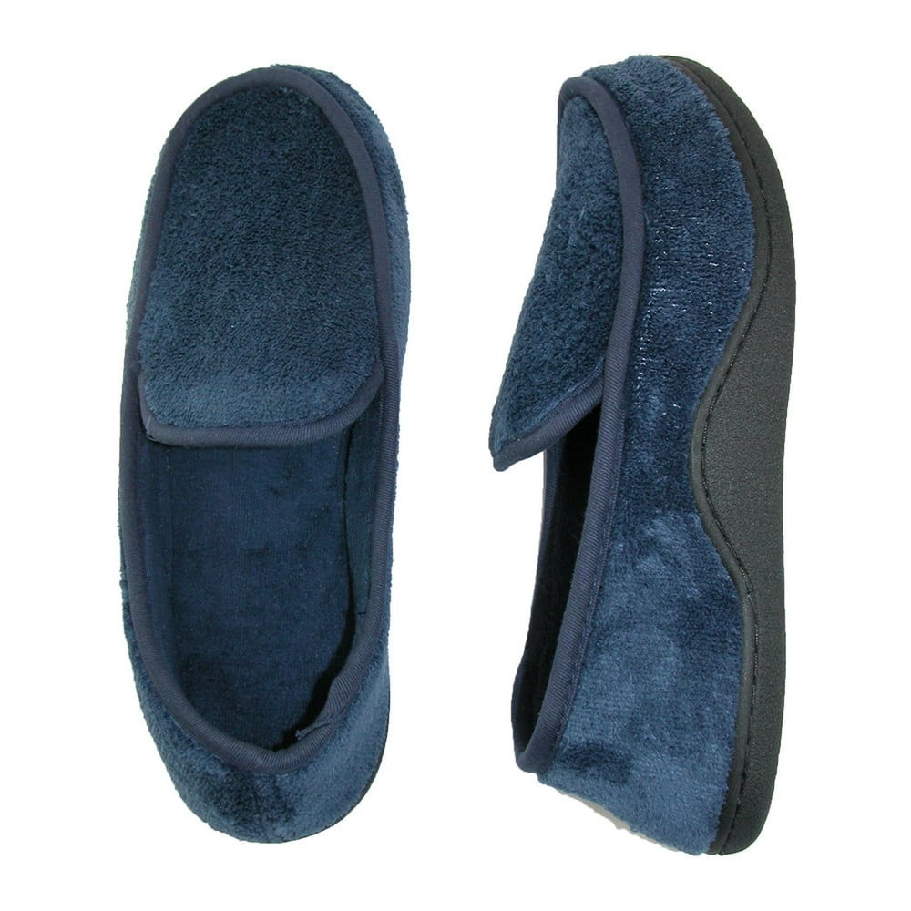 Isotoner Isotoner Microterry Memory Foam Indoor/Outdoor SlipOn