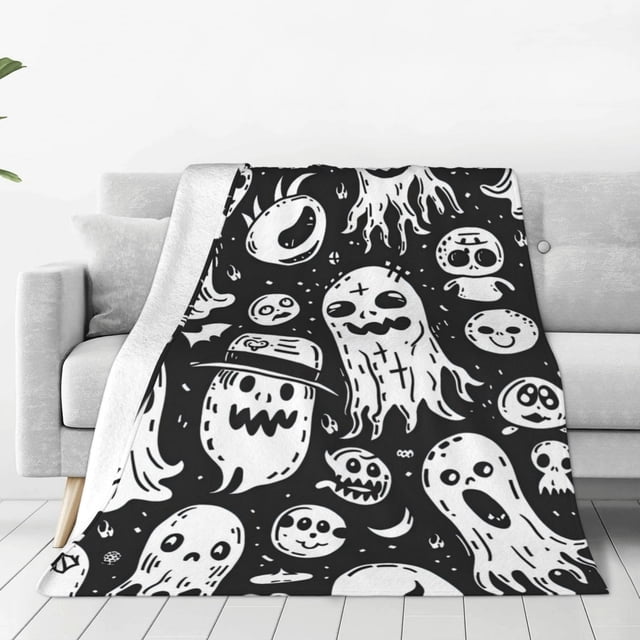 Fotbe Black White Spooky Ghosts Manta de Franela Acolchonada con Estampado, Súper Suave y Esponjosa, Extra Grande para Sofá, Cama, Uso Todo el Año-50"x40"
