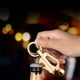 thumbnail image 4 of Llavero de queroseno con rueda de molienda multifuncional para hombre, encendedor de coche, llavero personalizado para llevar en la cintura, regalo moderno, llavero de metal con encendedor., 4 of 6