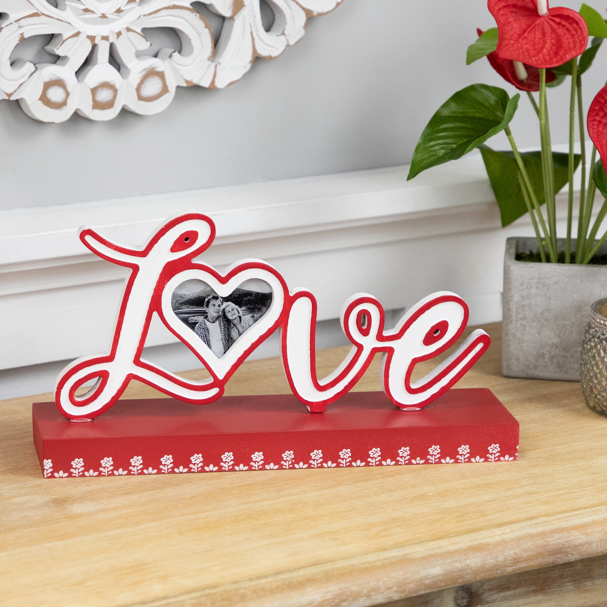 Northlight Heart and Floral "Love" Valentine's Day Photo Frame - 12"