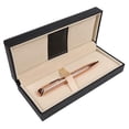 thumbnail image 1 of Penneed Bolígrafo Con Caja De Regalo Bolígrafo Retráctil Para Hombres Y Mujeres Oficina Ejecutiva De Negocios Material Escolar Recargable Tinta Negra De 1,0 Mm B5 (Oro Rosa), 1 of 1