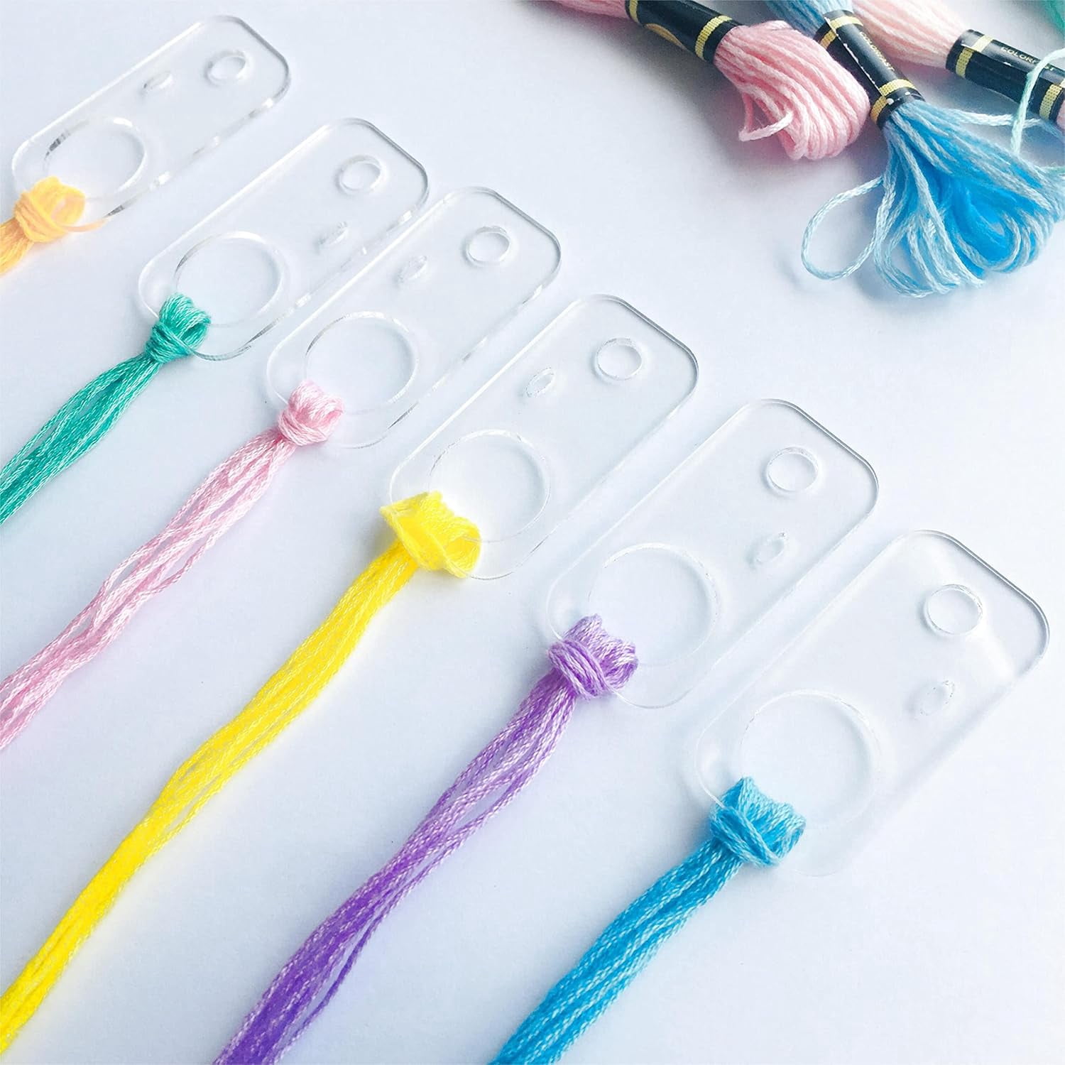 ABPETE Rectangle Shape Clear Acrylic Thread Drops, Floss Drops, Floss Chips for Embroidery Floss Organization (20 Pieces)