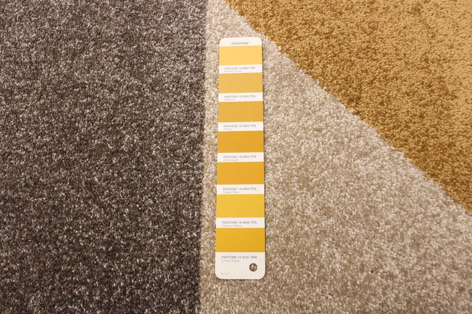 ECARPET Geometric Area Rug, Indoor Carpet for Living Room Bedroom Harlow Collection