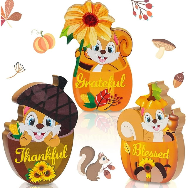 3 Pieces Fall Wooden Table Centerpieces Decor Thanksgiving Squirrel Acorns Table Decors Thanksgiving Tiered Tray Decor Autumn Rustic Wooden Table Sign for Home Autumn Party Tiered Tray Table Decor