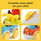 thumbnail image 4 of Set de coches de juguete para niños mayores de 18 meses con fricción Push & Go, 4 of 5