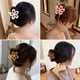 thumbnail image 2 of 8 pinzas para el pelo con forma de flor, bonitas pinzas para el pelo para cabello de grosor medio, pinzas de sujeción fuerte ABS para el pelo, pinzas grandes antideslizantes para mujeres y niñas, 2 of 4