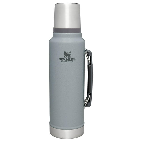 Botella Stanley Classic Hammertone Silv con aislamiento al vacío de 1,5 L