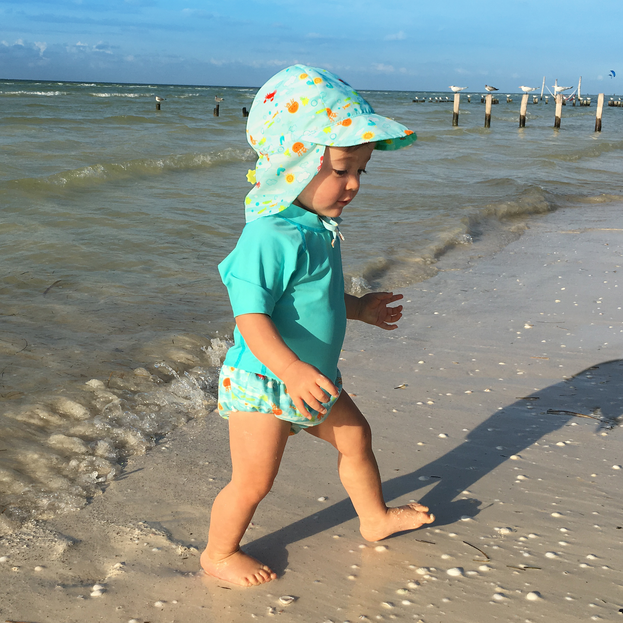 i play. Baby and Toddler Boys Snap Reusable Absorbent Swim Diaper