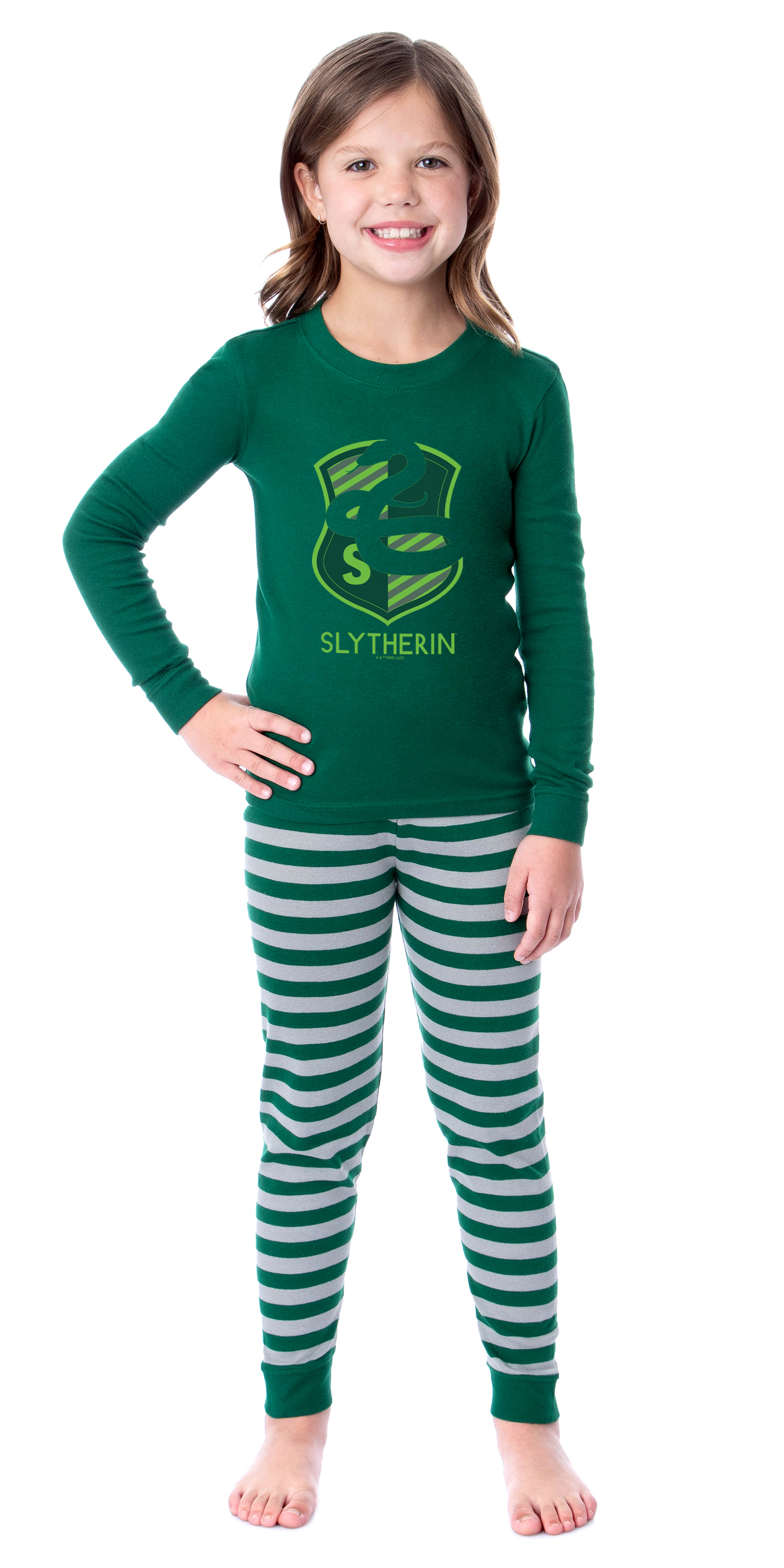 Harry Potter Family Hogwarts Wizarding World Pajama Set (Slytherin, Child,  6) 