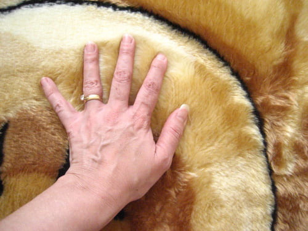 Faux Fur Teddy Bear Playmat - 3' x 5'