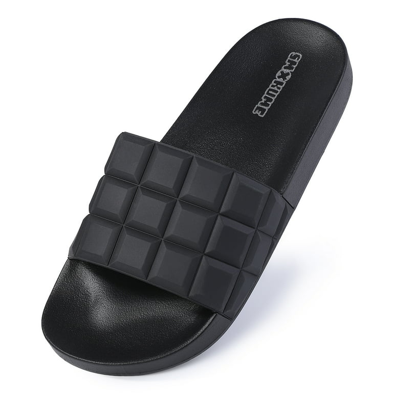 Women's rubber slide sandal in black rubber
