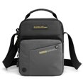 thumbnail image 1 of Bolsa De Hombro Bolso de hombro para hombre, bolso de pecho de nailon portátil para senderismo, montañismo (gris) Likrtyny Para Estrenar, 1 of 9