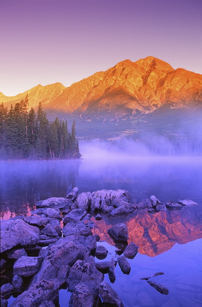 A Beautiful Lake Ja