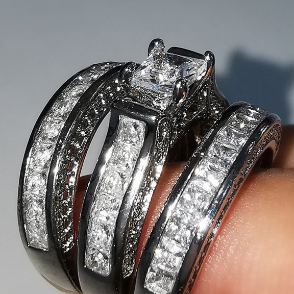 LINXIQIN Women White Cubic Zirconia 14K White Gold Plated Square Promise Ring for Valentine's Day 3 Piece Set Size 9 Includes Gift Box