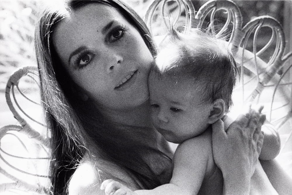 Natalie Wood And Daughter Natasha Gregson Wagner Photo Print 30 X 24