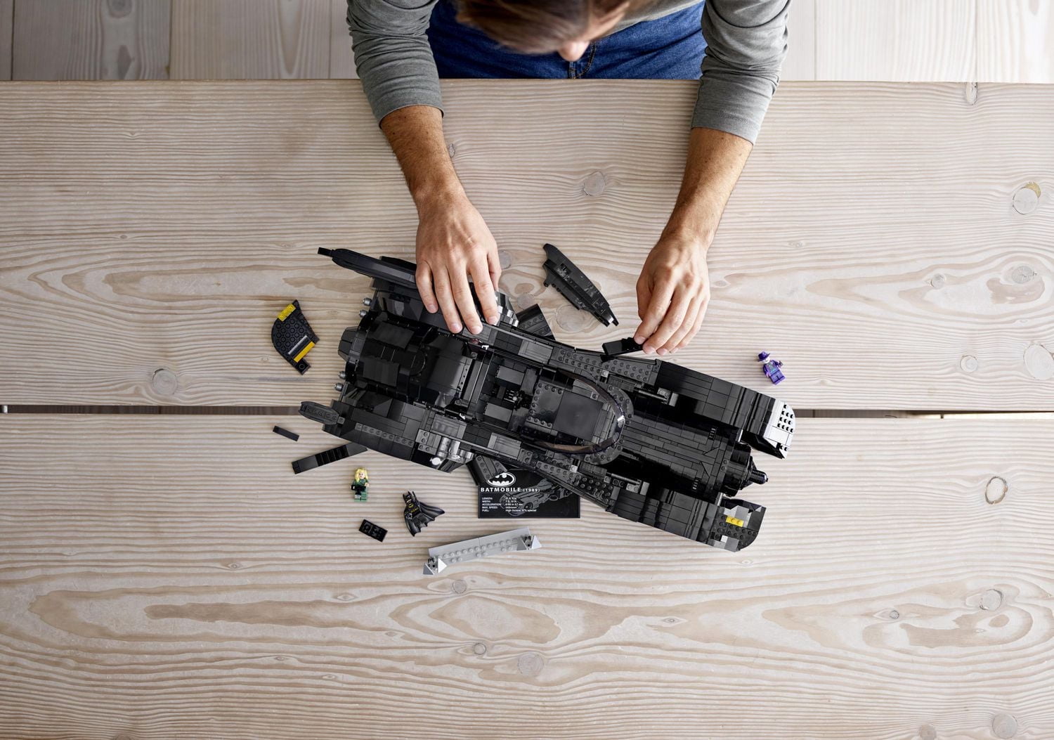 LEGO DC Batman 1989 Batmobile 76139 Building Kit (3,306 Piece)