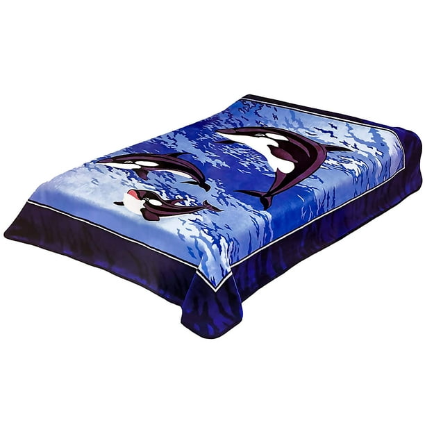 Solaron Super Thick Queen Mink Blanket 3 Whales