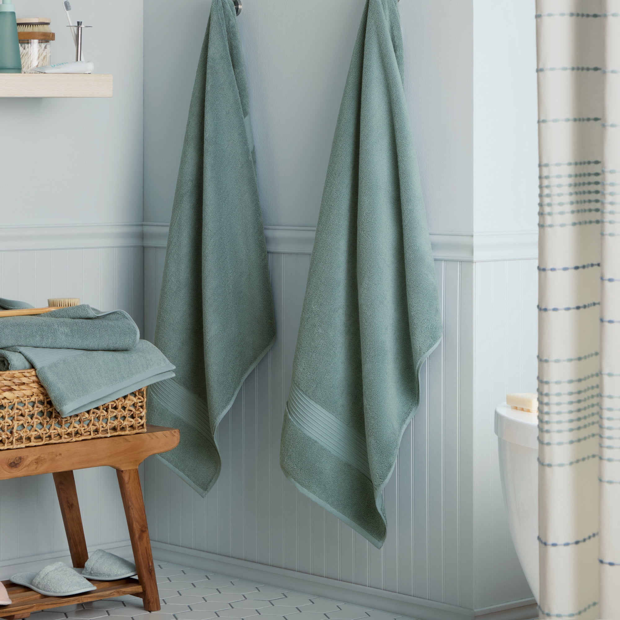 TOWN & COUNTRY EVERYDAY 4-Piece Solid Dobby Border Bath Towel Set, 30"x58", 100% Cotton, Plush & Absorbent 650GSM, Aqua Blue