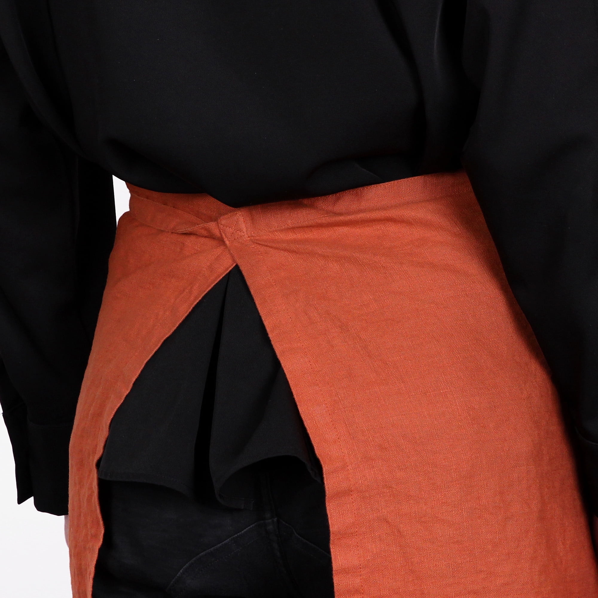 100% Linen Bistro Apron with Pockets 25x35 inch - Unisex Half Apron - Caramel