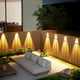 thumbnail image 4 of Lámpara solar de pared, luz de paisaje exterior, impermeable, fácil de iluminar escaleras, decoración de jardín de villa, iluminación de escalones exteriores, mejora el paisaje con ahorro de energía., 4 of 8