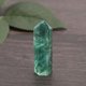 thumbnail image 1 of Piedra de Cristal Natural ANGGREK 25 g Color Verde, 1 of 8