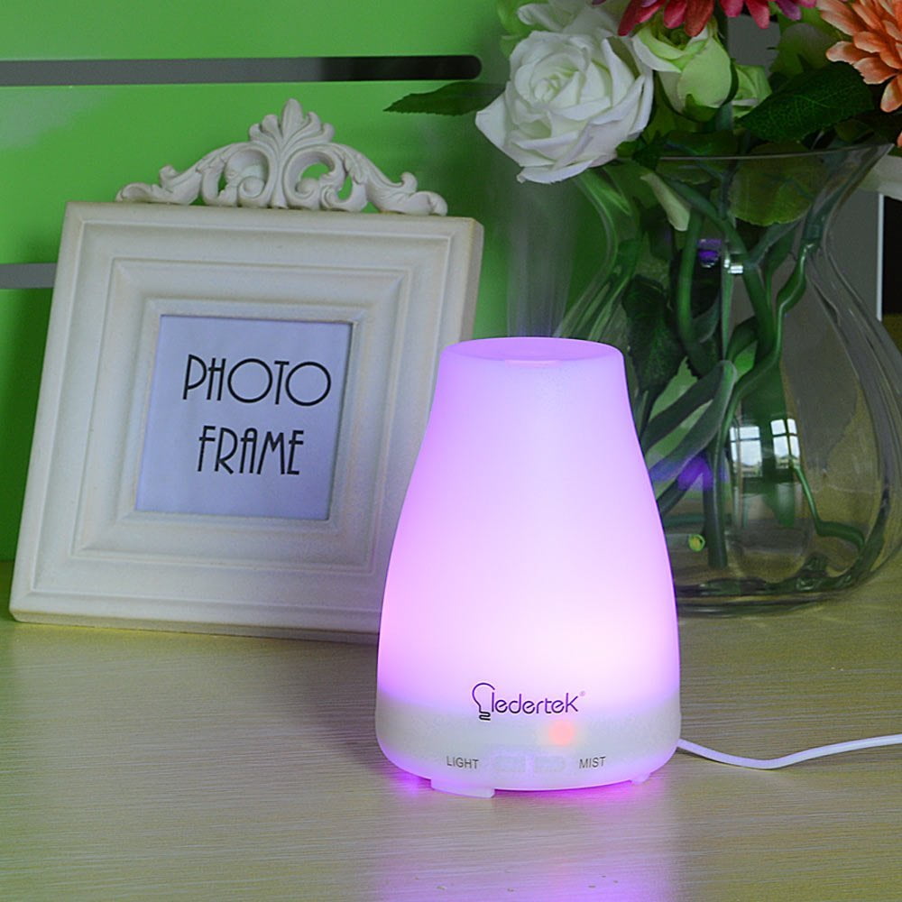 Warm White Ultrasonic Aromatherapy Essential Oil Diffuser 70ml Cool Aroma Mist 