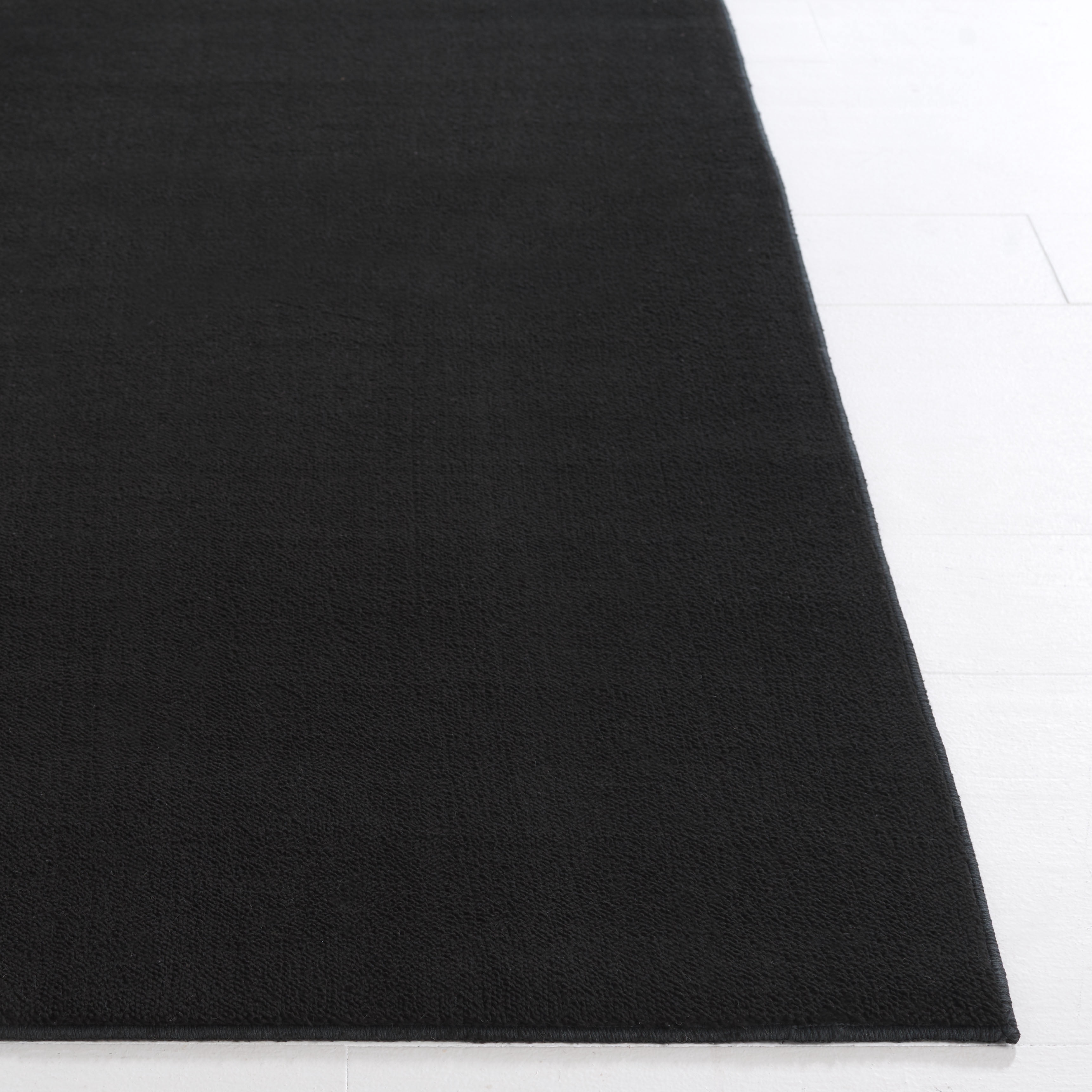 SAFAVIEH Loft Kalya Solid Machine Washable Runner Rug, Black, 2' x 11'