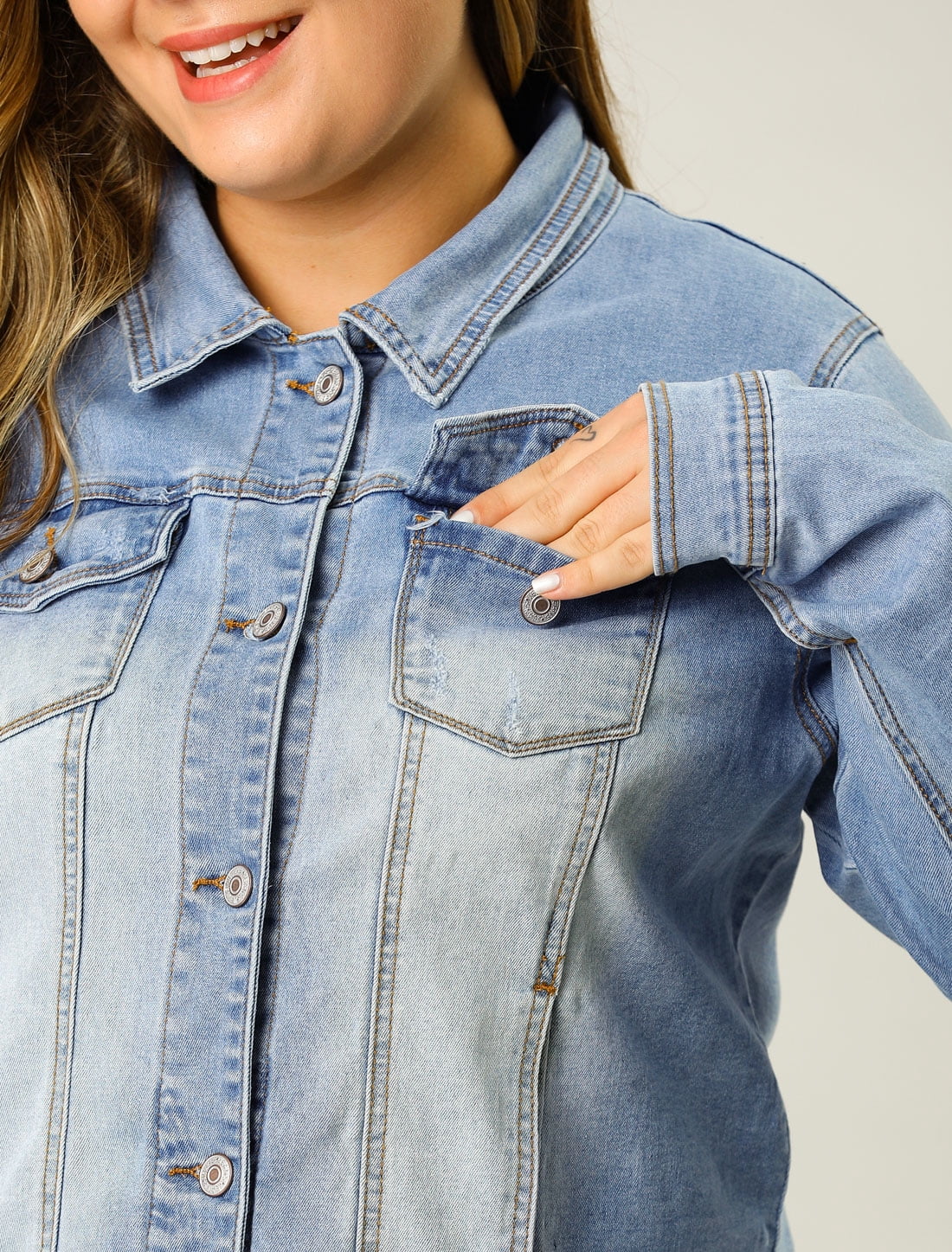 DARING DIVA Women's Plus Size Washed Front Frayed Classic Denim Jacket 6X Light Blue
