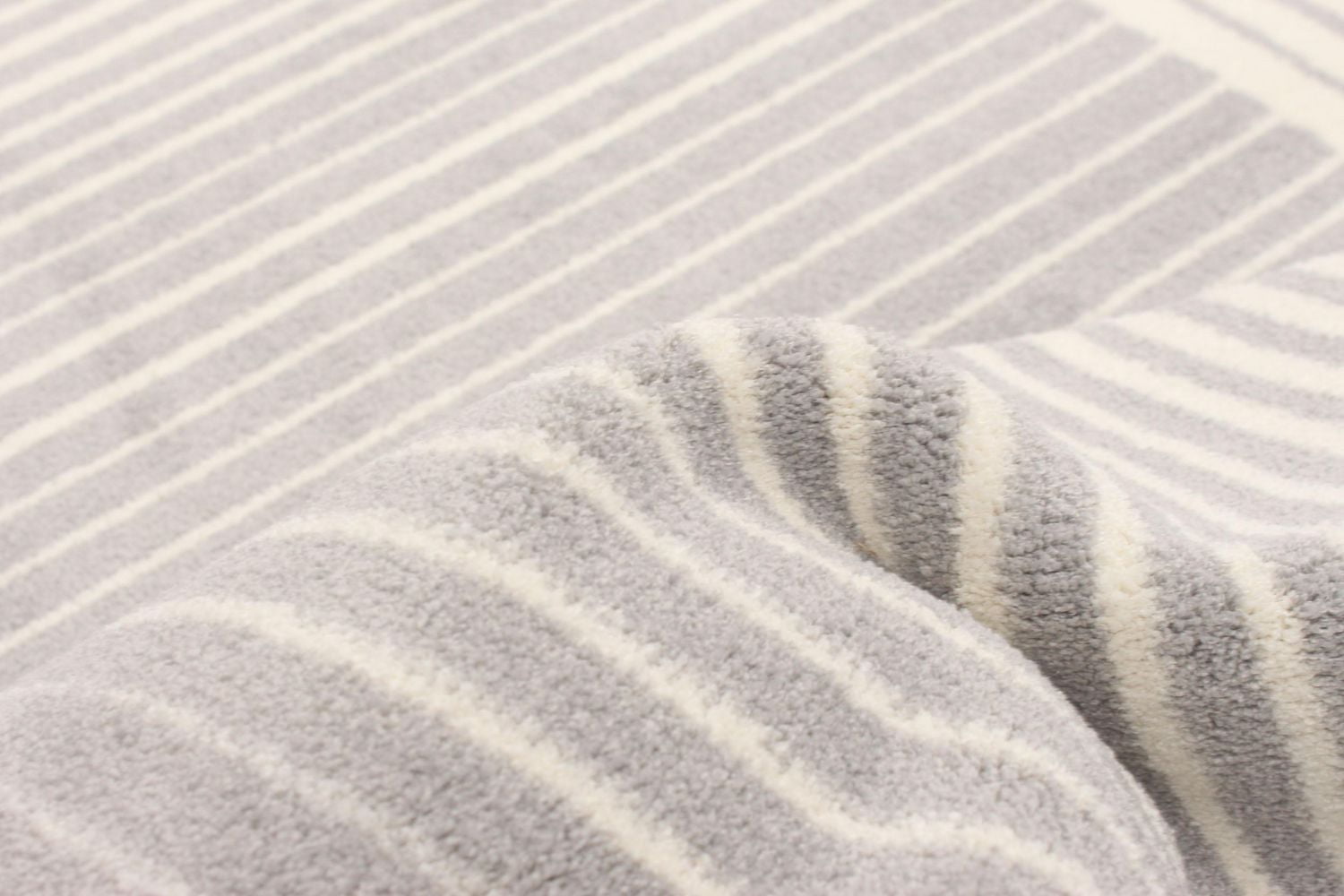 ECARPET Modern Area Rug for Living Room, Dining Room and Bedroom Ambiance Collection
