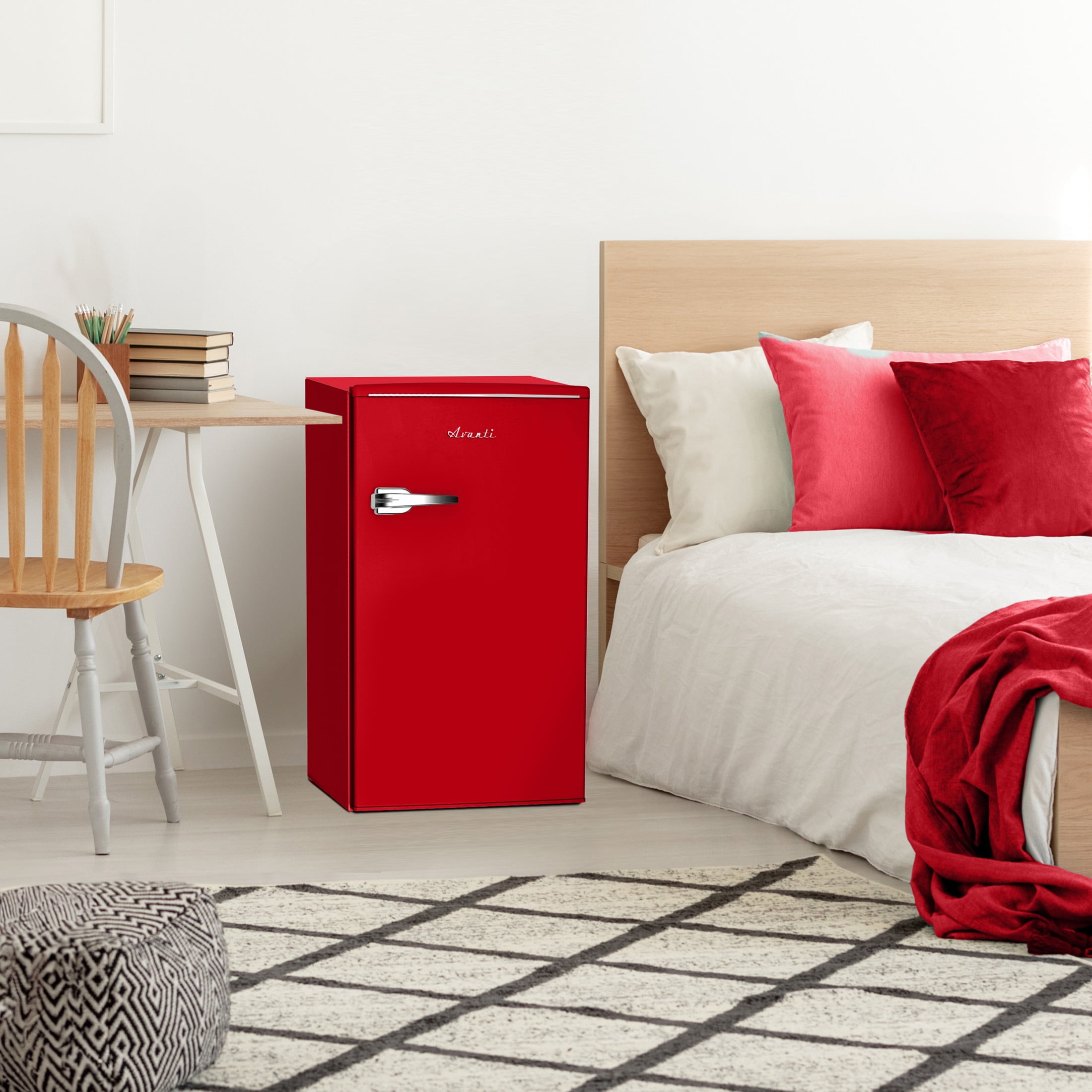 Avanti Retro Series Compact Refrigerator, Mini-Fridge, 3.0 cu. ft., in Red (RMRS31X5R-IS)